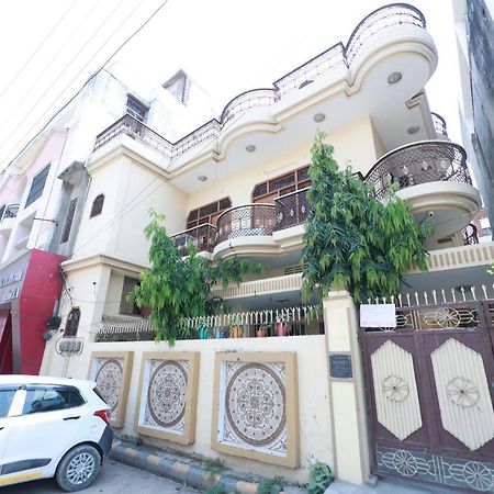 Kapoor Sahab Homestay : It'S A Home Away From Home. Варанаси Экстерьер фото