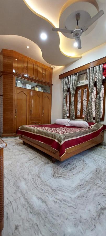 Kapoor Sahab Homestay : It'S A Home Away From Home. Варанаси Экстерьер фото